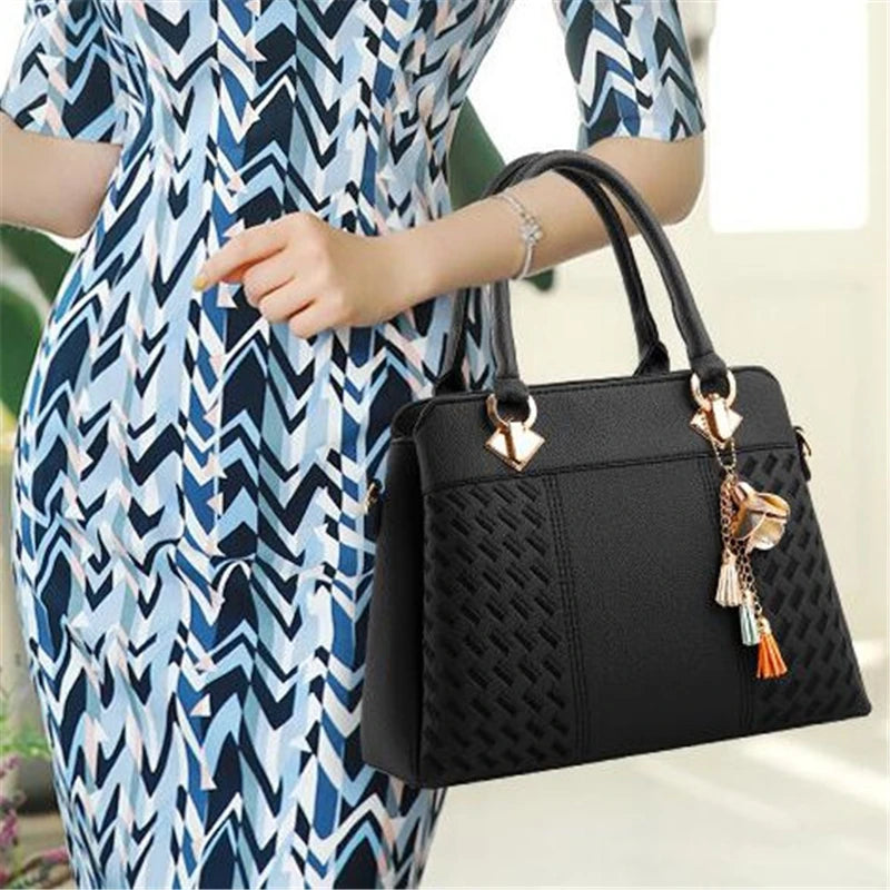 Gusure Luxury Handbag Women Crossbody Bag with Tassel hanging Large Capacity Female Shoulder Bags Embroidery Tote bag