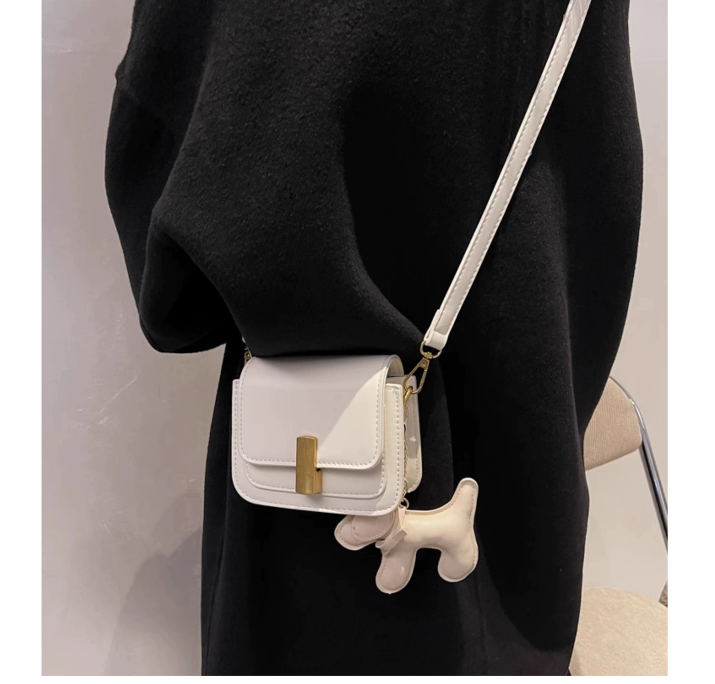 Accessible Luxury Women's Fancy Niche Style Shoulder Messenger Bag