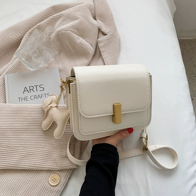Accessible Luxury Women's Fancy Niche Style Shoulder Messenger Bag