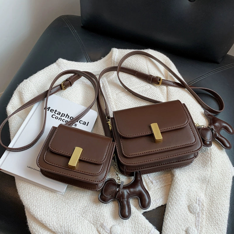 Accessible Luxury Women's Fancy Niche Style Shoulder Messenger Bag