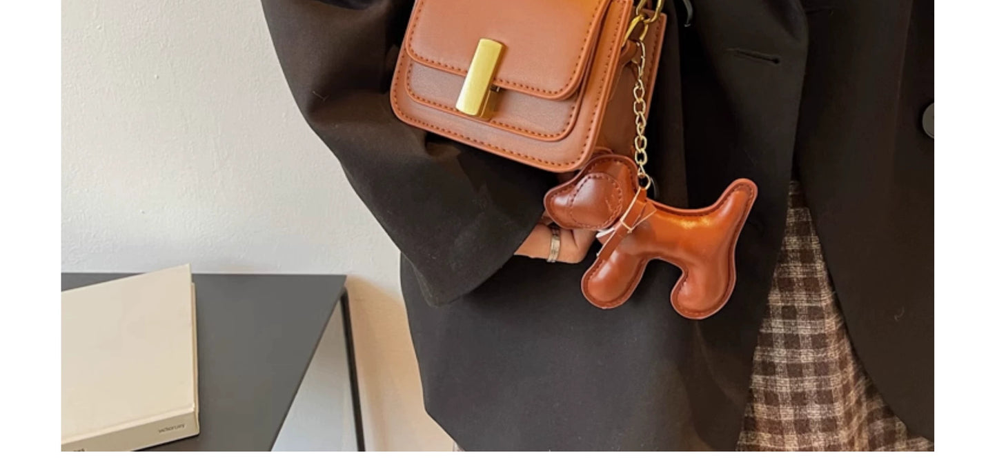 Accessible Luxury Women's Fancy Niche Style Shoulder Messenger Bag