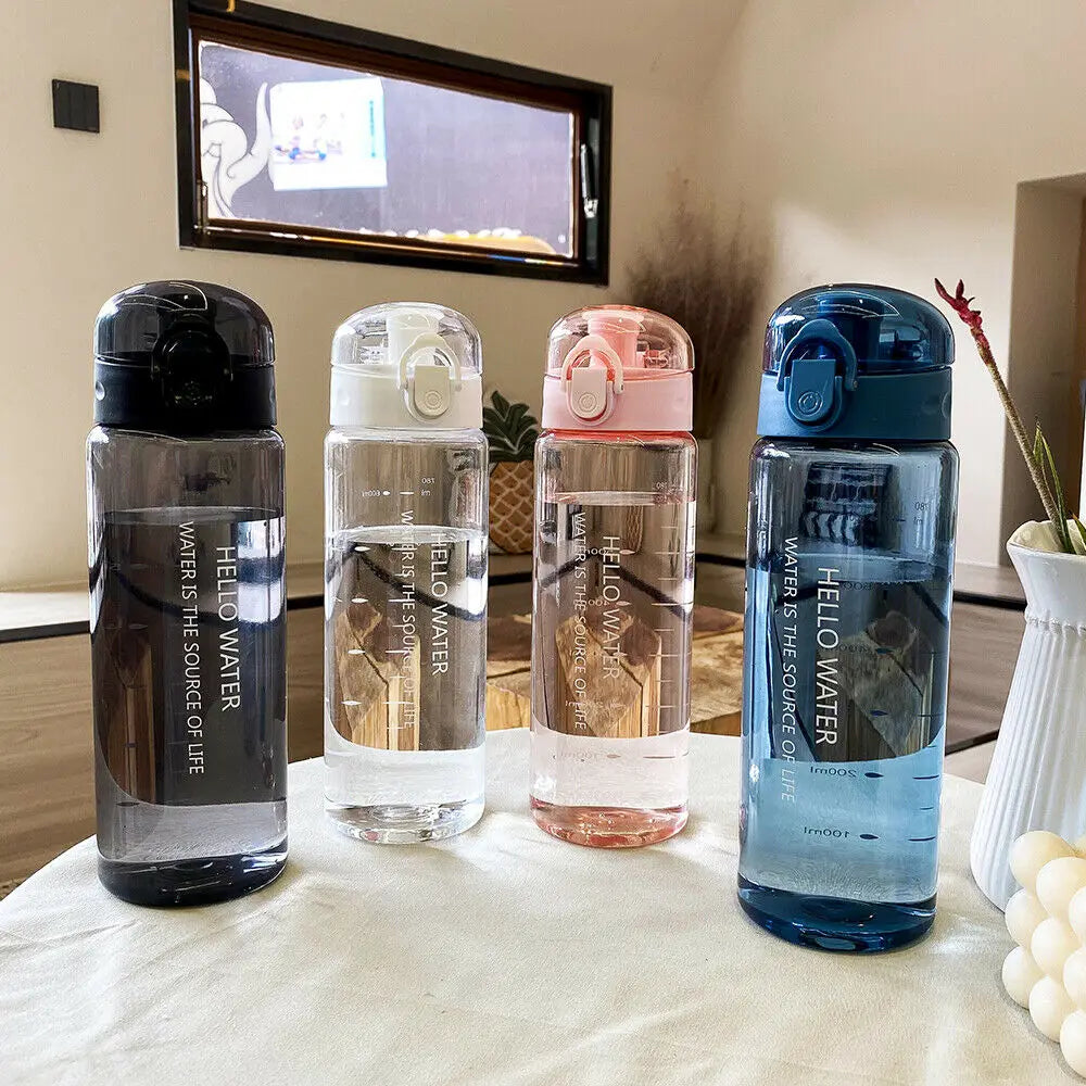 780ml Portable Plastic Drinking Bottle Leakproof Drinking Cup Sports Water Bottle for Boys and Girls