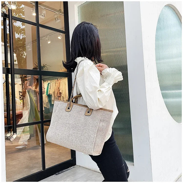 Fashion Make Up Designer Big Women's New Korean Fashion Casual Large Capacity Shoulder Crossbody Chain Tote Bag