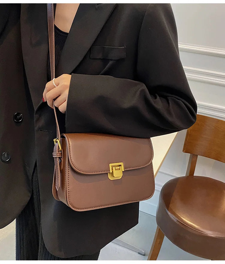 Bags for Women trend, Luxury designed handbags, Ladies bag, New fashion Bag.