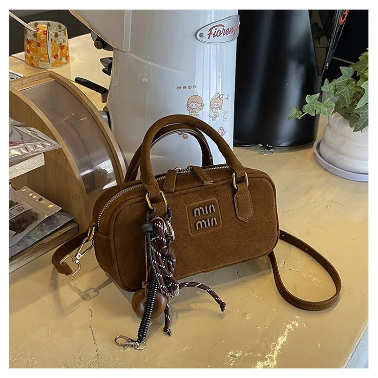 2025 New Fashionable dull Polish bag portable women's full retro crossbody bag shoulder bag popular