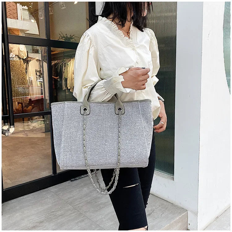Fashion Make Up Designer Big Women's New Korean Fashion Casual Large Capacity Shoulder Crossbody Chain Tote Bag