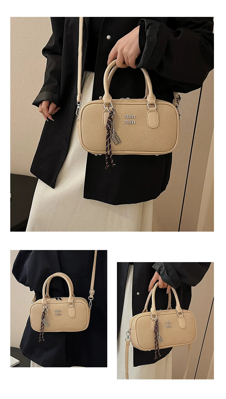 Practical Messenger Bag Ladies Handbag In Durable Leather - Fashionable Tote Bag By Luxury Designer Classic
