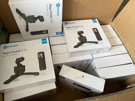 FeiyuTech Feiyu Pocket 3 Cordless Detachable 3-Axis Stabilizer Gimbal Camera 4K60fps Footage Magnetic Attach AI Tracking Follow