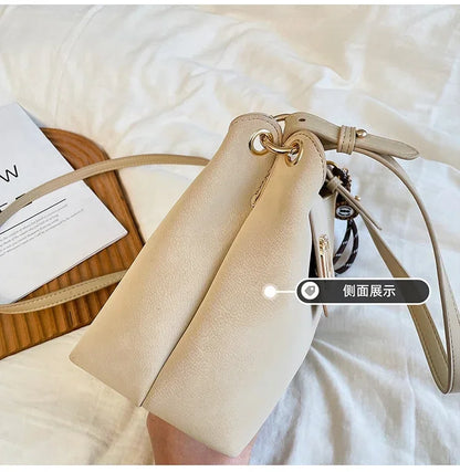 High-Quality Leather Shoulder Bag for Ladies, Women's Handbag by Famous Designer, Popular Classic Tote Elegant Style
