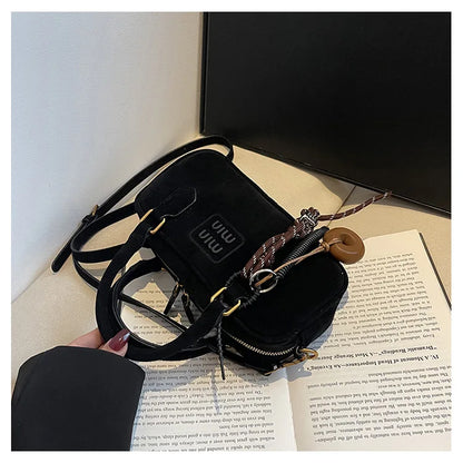2025 New Fashionable dull Polish bag portable women's full retro crossbody bag shoulder bag popular