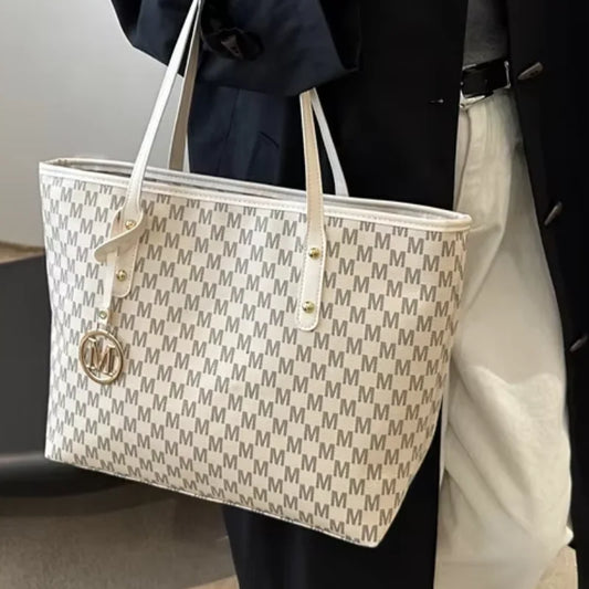 Letter Print Fashion Shoulder Bag Versatile Large Capacity Handbag Luxury Brand Bag Clutch Bag Retro Trend Commuter Tote Bag