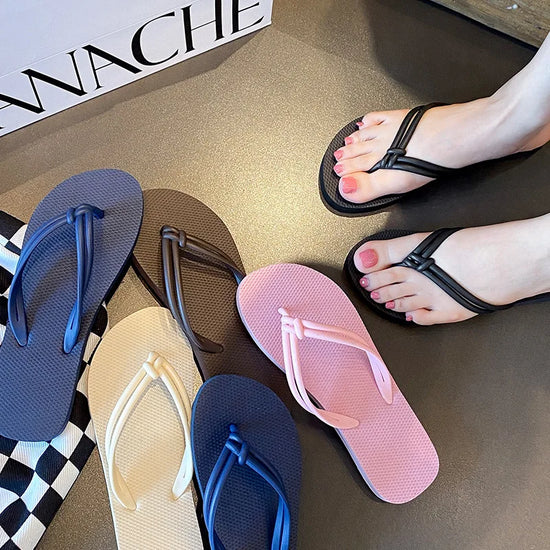 2026 Mew Fashion Lady Slippers Shoes Women Summer Flip Flops Casual Slippers Flat Sandals Beach Open Toe Flat Slippers Slides
