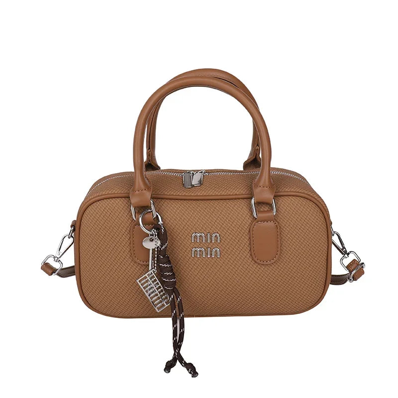 Practical Messenger Bag Ladies Handbag In Durable Leather - Fashionable Tote Bag By Luxury Designer Classic