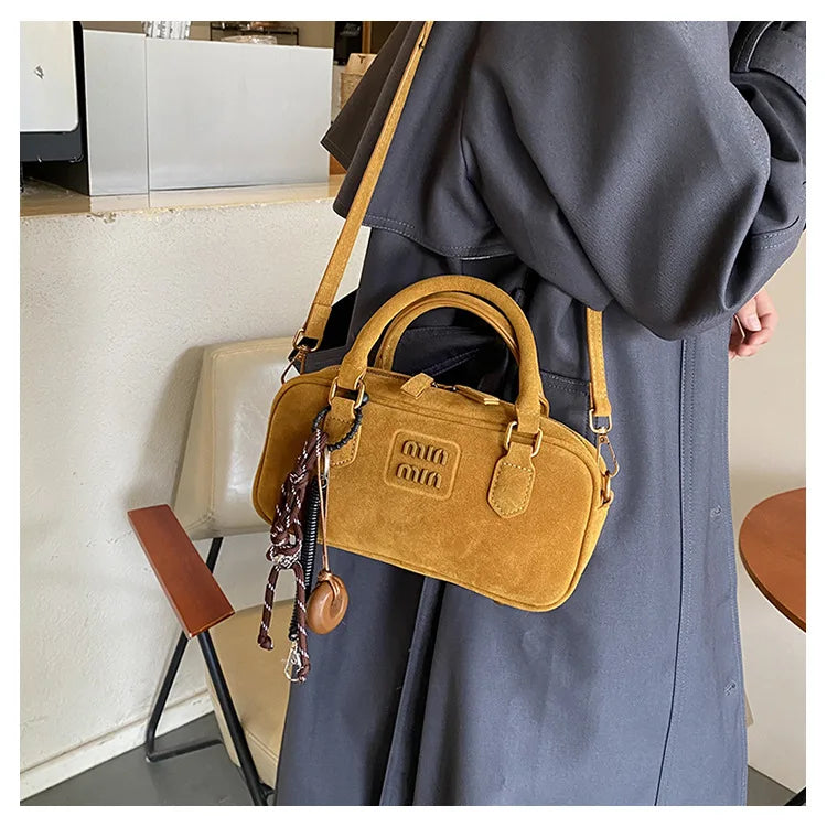 2025 New Fashionable dull Polish bag portable women's full retro crossbody bag shoulder bag popular