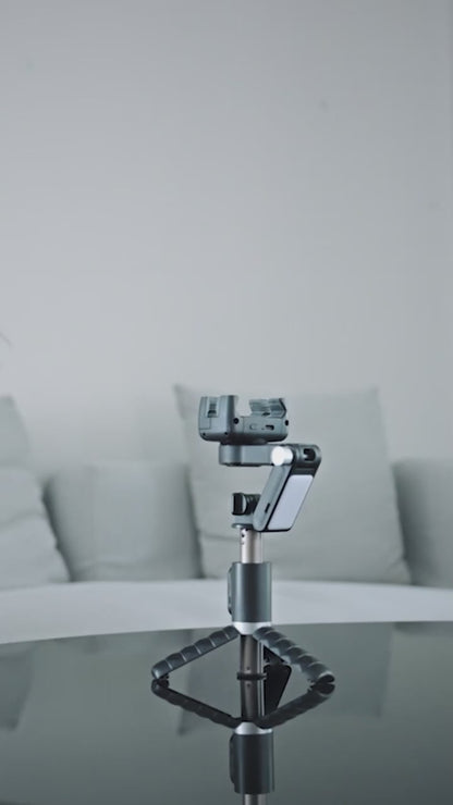 Q18 Desktop Following the shooting Mode Gimbal Stabilizer Selfie Stick Tripod with Fill Light for Smartphone